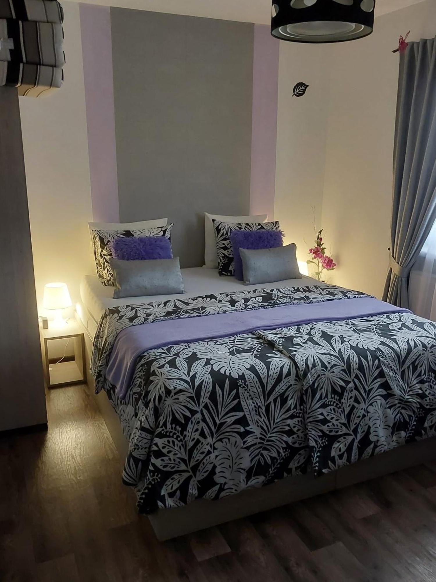 Homestay Freesia Jablonec nad Nisou